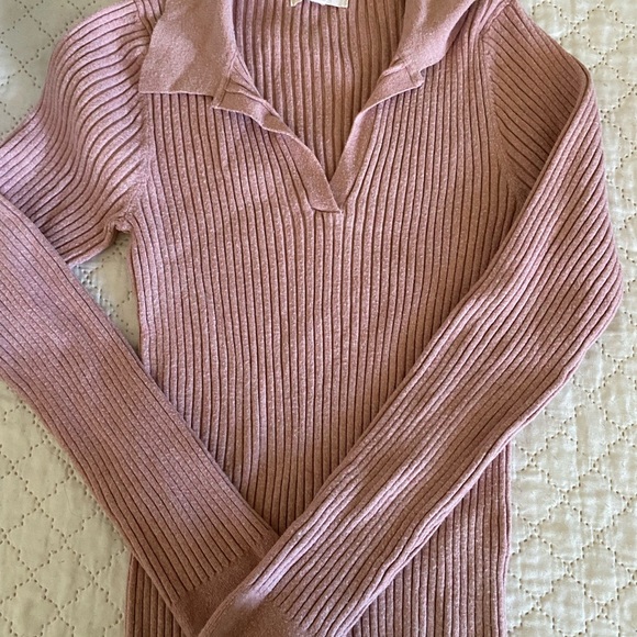 Pink Ribbed Long Sleeve Sweater - Picture 1 of 3